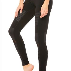 ALO Iconic High Waisted Moto Leggings